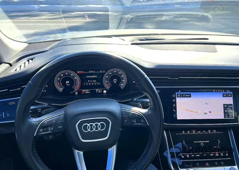 2019 Audi Q8 Prestige S-Line z USA, uszkodzony, nr VIN WA1FVAF19KD015748